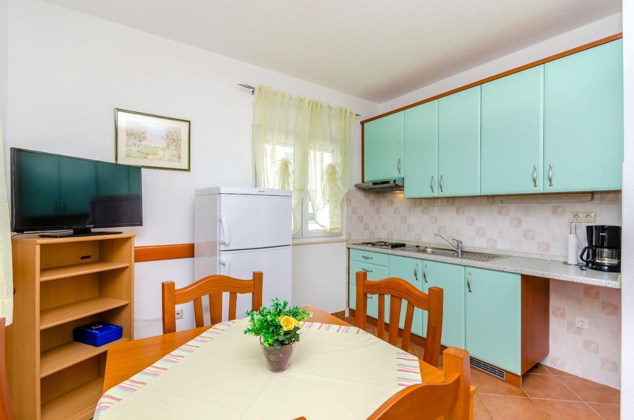 Apartments Palm Tree Трогир Экстерьер фото