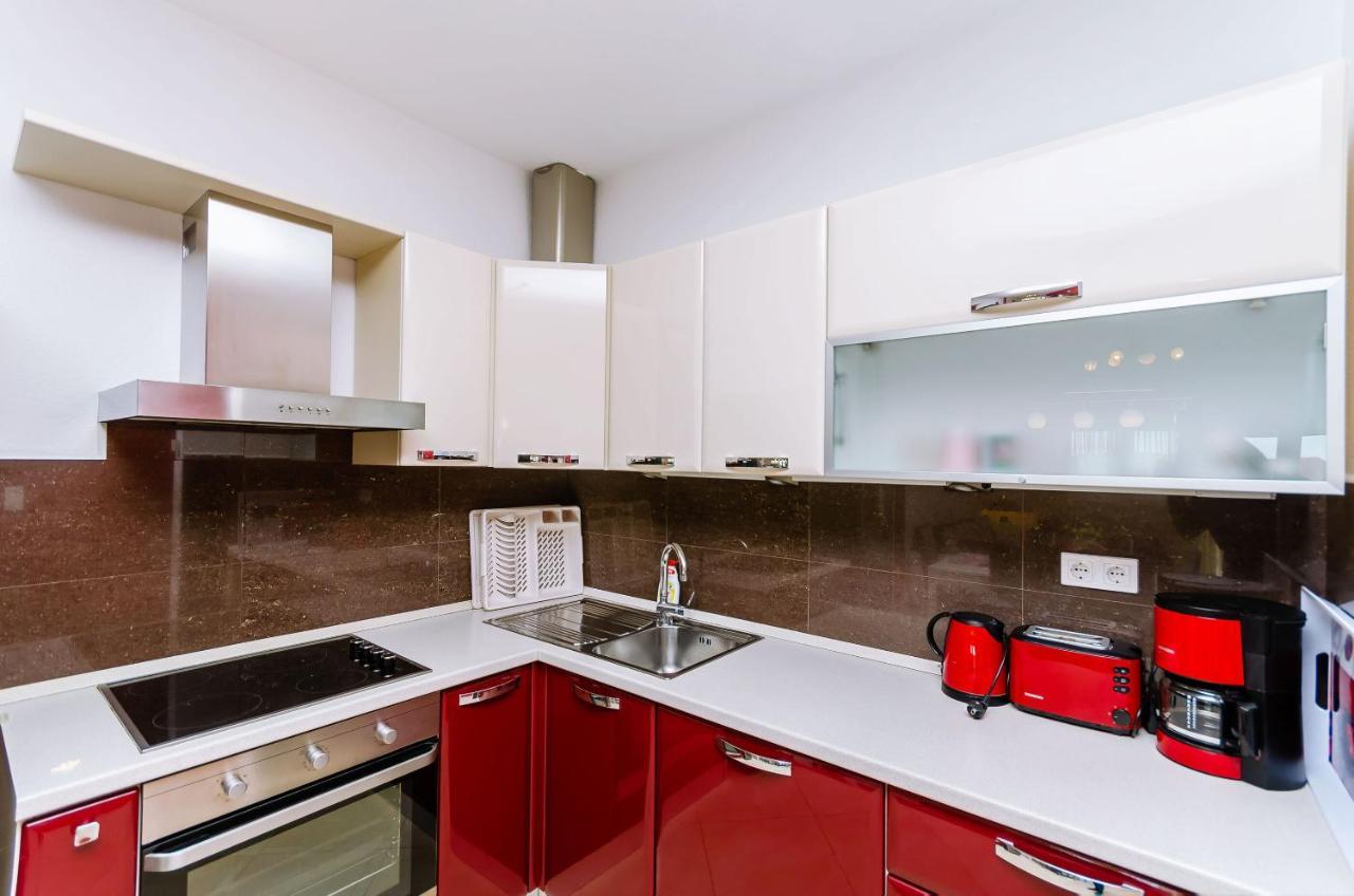 Apartments Palm Tree Трогир Экстерьер фото