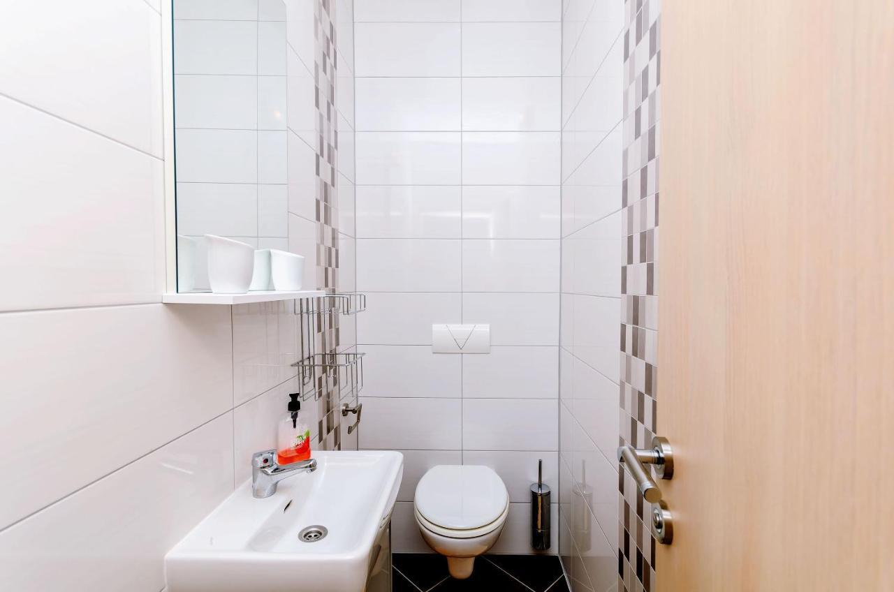 Apartments Palm Tree Трогир Экстерьер фото