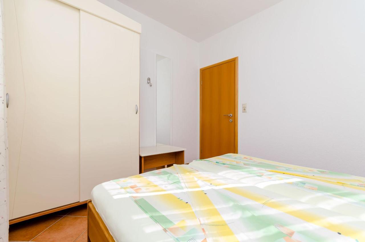 Apartments Palm Tree Трогир Экстерьер фото