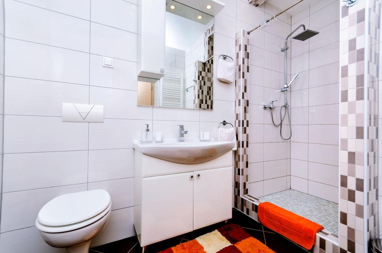 Apartments Palm Tree Трогир Экстерьер фото